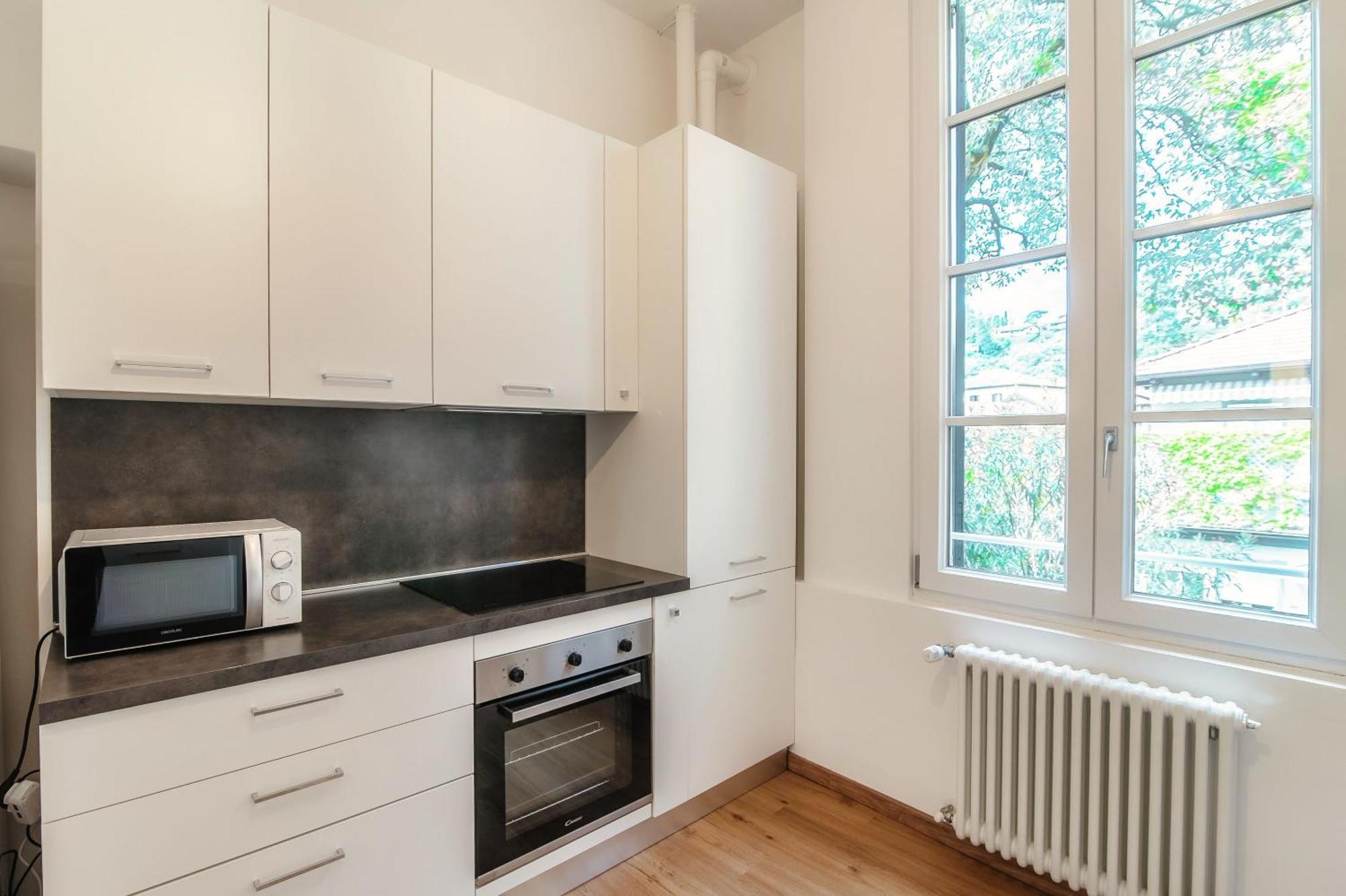 Sandy - By Myhomeincomo Appartement